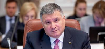 Владимир Зеленский - Арсен Аваков - Аваков написал заявление об отставке, - СМИ - vchaspik.ua - Украина