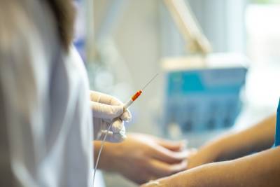 Ученые определили причину образования тромбов после прививки от AstraZeneca - grodnonews.by - Белоруссия