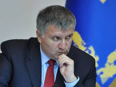 Владимир Зеленский - Арсен Аваков - Юлия Тимошенко - Юлий Тимошенко - Виктор Ющенко - Почему ушёл в отставку самый древний и незаменимый министр правительства Украины Арсен Аваков - bloknot.ru - Украина