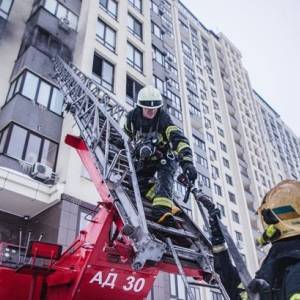 В Киеве произошел пожар в многоэтажке: есть погибшие - reporter-ua.com - Украина - Киев - Киевская обл.