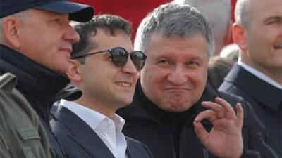 Владимир Зеленский - Арсен Аваков - Новое правительство Зеленского. Полнота власти наступает в августе - bin.ua - Украина