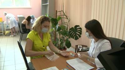 В Ярославской и Костромской областях ввели обязательную вакцинацию от COVID-19 - vesti.ru - Россия - Белгородская обл. - Костромская обл. - Ярославская обл.