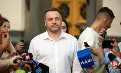 Арсен Аваков - Антон Геращенко - Денис Монастырский - «Высокоинтеллектуальный человек». Геращенко оценил Монастырского как кандидата на пост главы МВД - sharij.net - Украина
