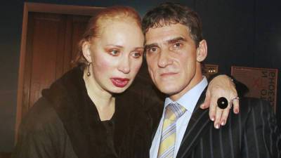 Татьяна Васильева - Валерий Гаркалин - "Он был голый, но в носках": Татьяна Васильева – об отношениях с Гаркалиным - vesti.ru - Россия