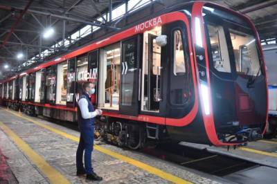 Максим Ликсутов - Темпы обновления поездов метро в Москве - самые быстрые в мире - aif.ru - Москва
