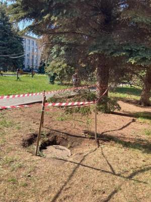Главу района в Челябинске наказали за падение ребенка в колодец - znak.com - Челябинск