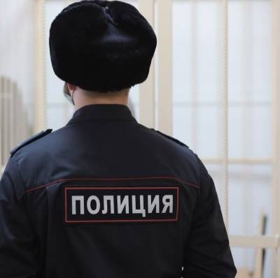 Суд вынес приговор полицейскому, пытавшему задержанного током за просьбу выйти в туалет - znak.com - Россия - Калининградская обл.