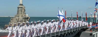 Игорь Осипов - В Севастополе День ВМФ пройдет без массовых мероприятий - runews24.ru - Севастополь