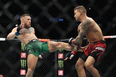 Хабиб Нурмагомедов - Дастин Порье - Конорый Макгрегорый - Турнир UFC с Макгрегором и Порье вошел в историю - lenta.ru - Ирландия