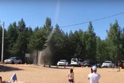 На карьере под Тверью засняли еще один пыльный вихрь - tver.mk.ru - Тверь