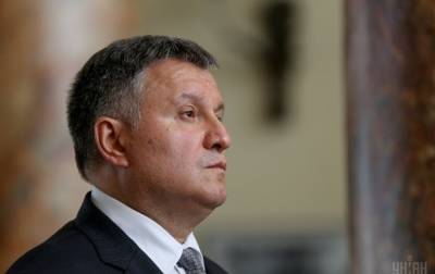 Владимир Зеленский - Арсен Аваков - Денис Монастырский - Комитет Рады принял решение по заявлению Авакова об отставке - korrespondent.net - Украина