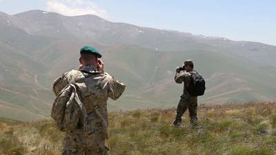 Армения сообщила о пропаже двух военнослужащих на границе с Азербайджаном - iz.ru - Армения - Израиль - Азербайджан
