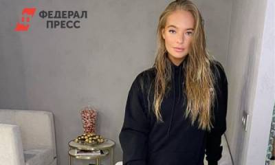 Дочь Пескова продемонстрировала свою фигуру в аэропорту Франции - fedpress.ru - Россия - Франция - Париж