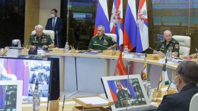 Сергей Шойгу - Шойгу заявил о лидерстве армии России по оснащенности новой военной техникой - iz.ru - Россия - Израиль - Ростов-На-Дону