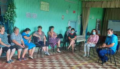 Жители Мурыгинского сельского поселения рассказали депутату о своих проблемах - rabochy-put.ru - Смоленск