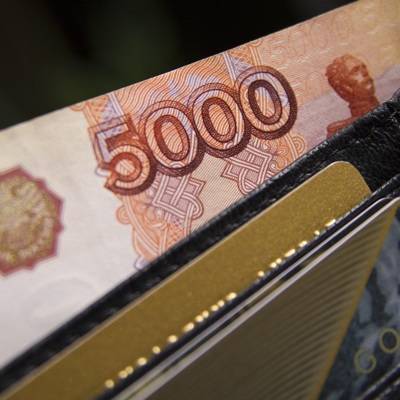 Максут Шадаев - Уже 7 млн родителей оформили "школьные" выплаты в 10 тысяч рублей - radiomayak.ru - Россия - Калининград - Чукотка