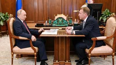 Владимир Путин - Игорь Шувалов - На поддержку соцпроектов для повышения уровня жизни россиян выделят 9,5 триллиона рублей - 5-tv.ru - Россия
