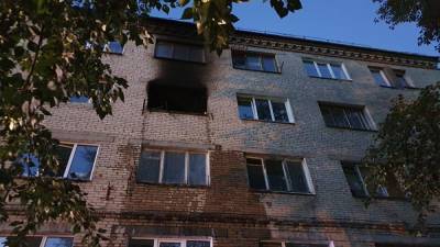 В Златоусте из горящей пятиэтажки эвакуировали 42 человека - znak.com - Челябинская обл.
