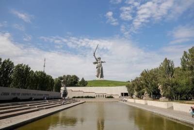 «Родина-мать» в Волгограде вошла в список главных достопримечательностей - volg.mk.ru - Москва - Россия - Санкт-Петербург - Волгоград