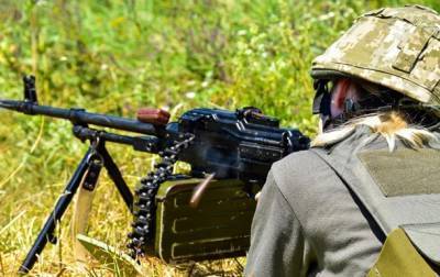 Сутки в зоне ООС: 13 обстрелов, есть раненые - korrespondent.net - Украина - Донбасс
