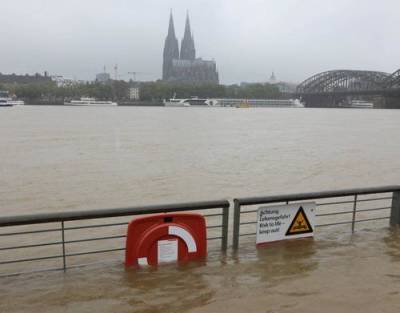 При наводнении в Германии безвестно пропали не менее 30 человек - runews24.ru - Китай - Германия - земля Рейнланд-Пфальц