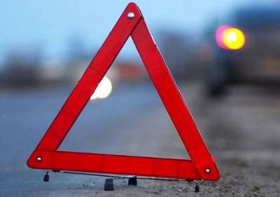 На Солотчинском шоссе машина опрокинулась в кювет, пострадал мужчина - ya62.ru