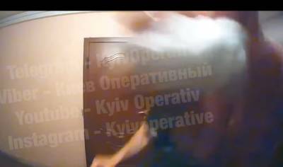 Украинцам показали, как воры орудуют в "сезон отпусков": видео "проработки" жилища - politeka.net - Украина - Киев