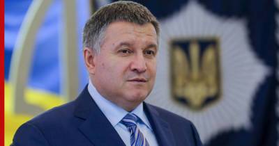 Петр Порошенко - Арсен Аваков - Верховная рада утвердила отставку Арсения Авакова - profile.ru - Украина