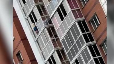 Угрожавшего сбросить сына с высоты 13-го этажа иркутянина арестовали на два месяца - newinform.com - Россия - Иркутск
