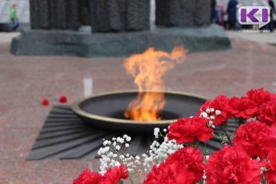 По факту инцидента с участием подростков на мемориале "Вечная слава" в Сыктывкаре возбуждено уголовное дело - komiinform.ru - Россия - Сыктывкар