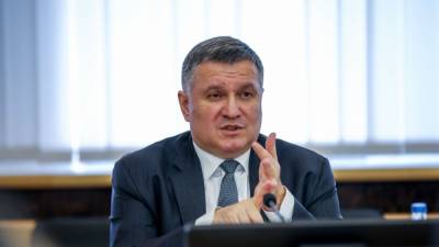 Владимир Зеленский - Арсен Аваков - Аваков сделал ошибку в первом Фейсбук-посте после отставки - sharij.net - Украина