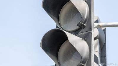 Александр Непомнящий - На трассе под Муравленко насмерть разбился водитель легковушки - newdaynews.ru