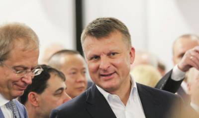 Андрей Малахов - Наталья Ветлицкая - Бульдозер из прошлого в "политпесочнице" Латвии: бывший вице-премьер возвращается в игру - lv.baltnews.com - Россия - Испания - Латвия