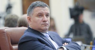Арсен Аваков - Александр Корниенко - Председатель "Слуги народа" Корниенко считает Авакова "лучшей кандидатурой в мэры Харькова" - focus.ua - Украина - Харьков