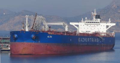 В РФ задержали танкер и его капитана за поставку нефти в Украину в обход указа Путина - focus.ua - Россия - Украина - Италия - респ. Алтай - Одесса - Новороссийск - Южный