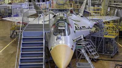 Владимир Путин - Юрий Слюсарь - Производство ракетоносцев Ту-160 и истребителей Су-57 - anna-news.info - Россия