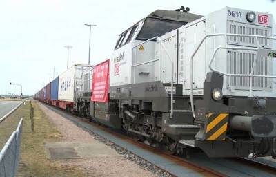 Первый поезд «Нового Шелкового пути» через Россию прибыл в Германию - topcor.ru - Россия - Китай - Казахстан - Белоруссия - Германия - Польша