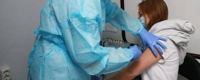 В Коми зарегистрировано только два осложнения после вакцинации от ковида - runews24.ru - Россия - респ. Коми