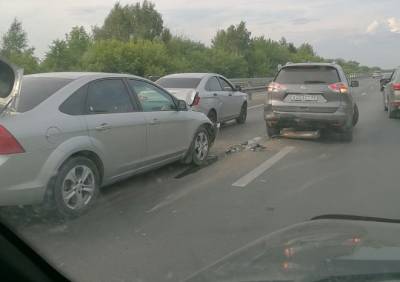 На Солотчинском шоссе столкнулись четыре автомобиля - ya62.ru - Рязань