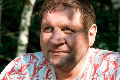 Хабиб Нурмагомедов - Александр Емельяненко - Александр Емельяненко рассказал о «набравшем много лишнего веса» Нурмагомедове - lenta.ru