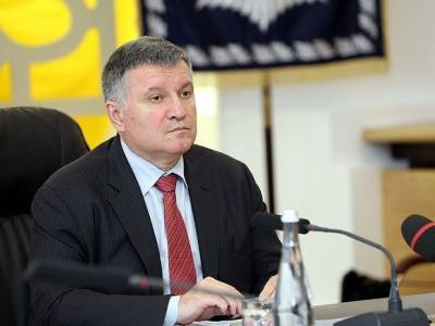 Владимир Зеленский - Арсен Аваков - Джордж Кент - Антон Геращенко - «Украина 24»: Арсена Авакова уволили по просьбе Зеленского - rosbalt.ru - США - Украина