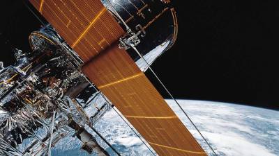 Россия выделила 3,7 млрд рублей на создание аналога телескопа Hubble - iz.ru - Россия - Израиль