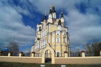 Власти Томска обустроят лестницу к Воскресенской церкви за 3 миллиона рублей - tomsk.mk.ru - Томск