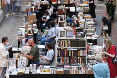 В Волжском пройдет первый в истории книжный фестиваль - lenta.ru - Волжск
