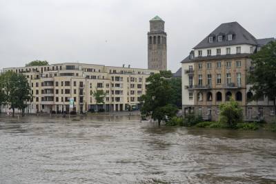 Просто у них нет своего Шойгу: В наводнении в Германии пропали без вести 1300 немцев - pravda-tv.ru - Германия - Голландия - Germany