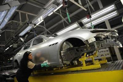 Россиянам стали реже давать кредиты на автомобили - smartmoney.one - Reuters