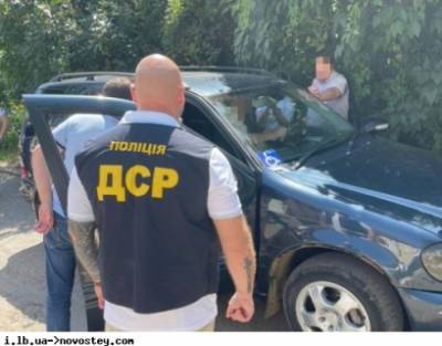 Помощник нардепа попался на взятке 00 за отвод земли участникам ООС в Черновцах - ukrpost.biz - США - Украина - Черновцы
