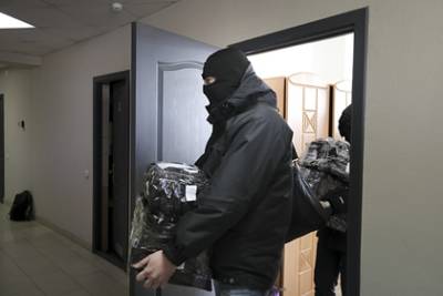 Белорусские силовики выломали двери офиса оппозиционных СМИ - lenta.ru - Белоруссия - Польша