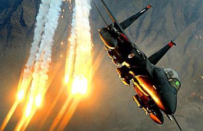 F-15E ВВС США заискрился - pupolita.ru - США - Twitter