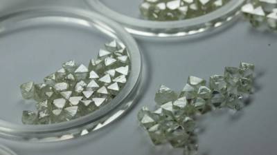 "АЛРОСА" в первом полугодии нарастила добычу алмазов на 6% - delovoe.tv